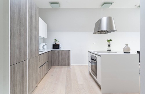 Kluuvi Apartment | 2ndhomes Kluuvi 2BR penthouse with balcony and sauna