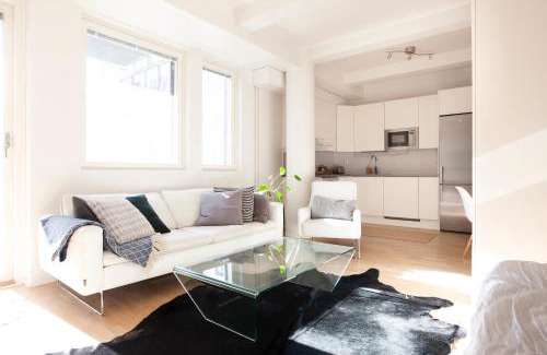 Hietalahti Apartment | 2ndhomes Stylish Studio with Balcony