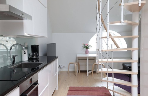 Etu-Toolo Apartment | 2ndhomes Unique Studio w Sauna & Balcony