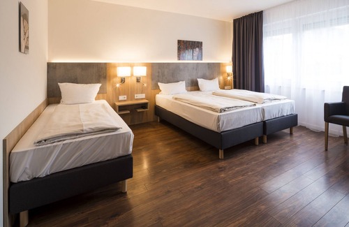 Loerrach Hotel | 2Places Side
