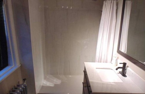 Plantagenet Apartment | #3 2 bedroom