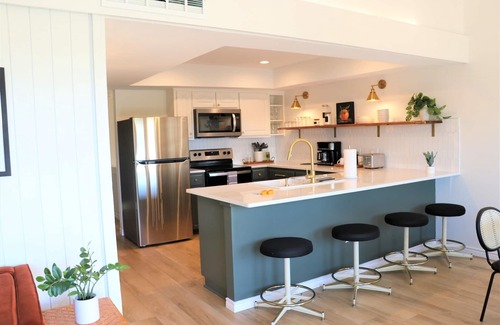 Comanche Point At Point Venture House | 3/2 MODERN GEM RECENTLY RENOVATED