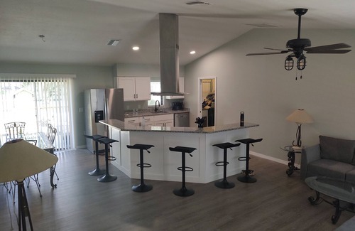 Crystal River House | 3/2 Perfect for FamiliesnBoat and RV parking