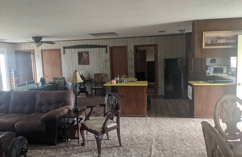 Donalsonville House | 3/3 Lake Seminole w/Covered Boat Slip! * WATERFRONT*