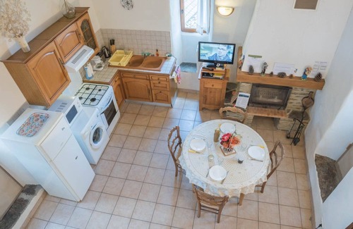 Saint-Michel-de-Deze House | 3/4 person gîte in St Michel de Dèze le Vieux