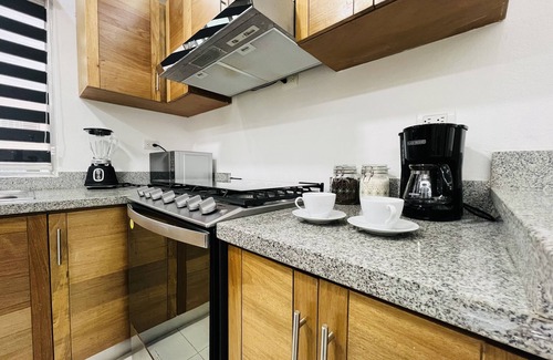 Santo Domingo Oeste Apartment | 3.5 BR⭐️WIFI ⭐️NETFLIX⭐️10Min US EMBASSY📍SD 🇩🇴