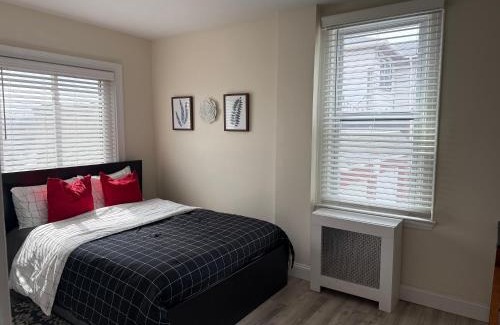 Getty Square House | 3-A Diamond in Yonkers, NY