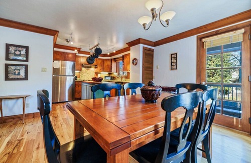 Eagle-Vail House | 3 Bd/2 Ba Alpine Getaway Right In Avon
