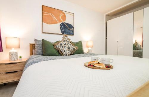 Fairfield House | 3 BDR House near East Croydon Rail Station