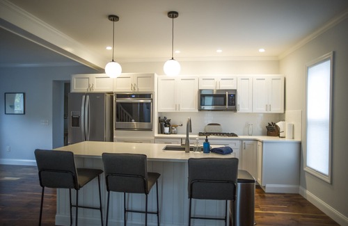 Fairport House | 3-bdrm home, walking distance to everything!