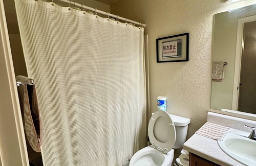 Tucson House | 3-Bdrm Quiet Retreat