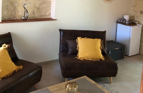Jegun Other | 3 beautiful rooms with private terrace or balcony in an old farmhouse