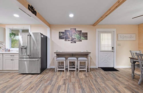Lancaster House | 3 Bed Family Getaway- No Pet Fees