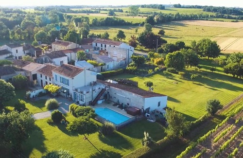 Nantille House | 3 Bed Gite with private pool & garden in Nantille