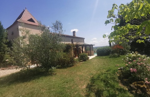 Loubezs-Bernac House | 3 Bed House in Loubes Bernac with amazing views