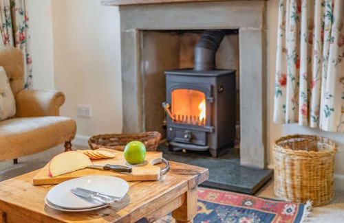 Low Newton House | 3 Bed in Cartmel Fell SZ101