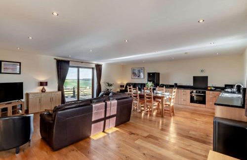 North Bitchburn House | 3 Bed in Durham 94320