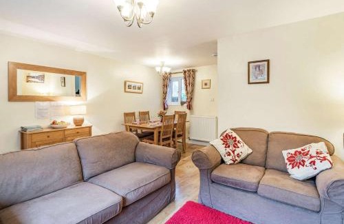Portinscale House | 3 Bed in Portinscale SZ446