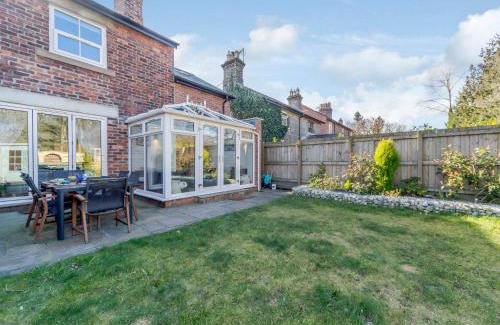 Rowlands Gill House | 3 Bed in Rowlands Gill 86802