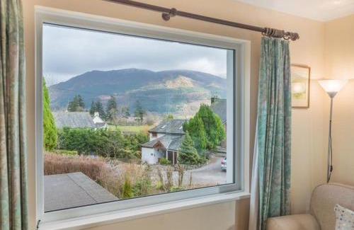 Thornthwaite House | 3 Bed in Thornthwaite SZ194