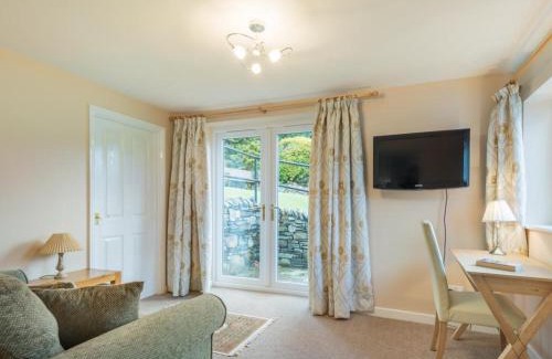 Thornthwaite House | 3 Bed in Thornthwaite SZ194