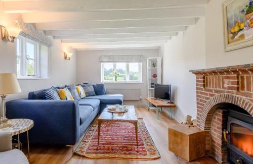 Battle House | 3 bed property in Battle 78651