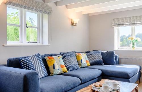 Battle House | 3 bed property in Battle 78651