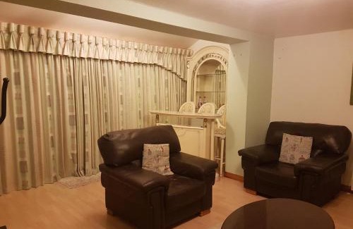 Aberdeen House | 3 bed room house