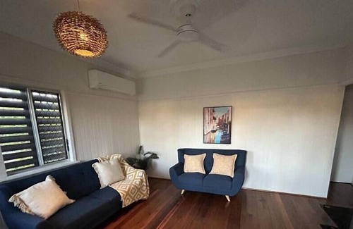 Garbutt House | 3 bed room house near airport