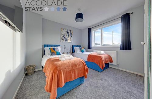 Basingstoke House | 3 Bed, sleeps 6, with parking and WiFi