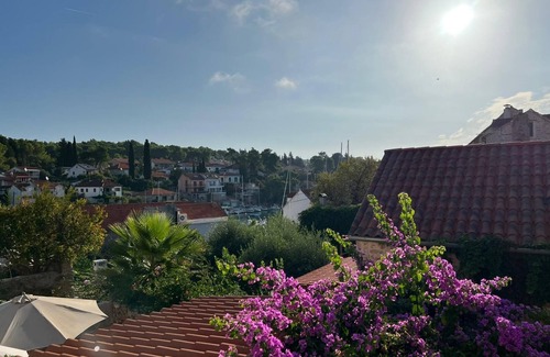 Vrboska House | 3 bed stone house on Hvar with private garden in the centre of Vrboska, Jelsa