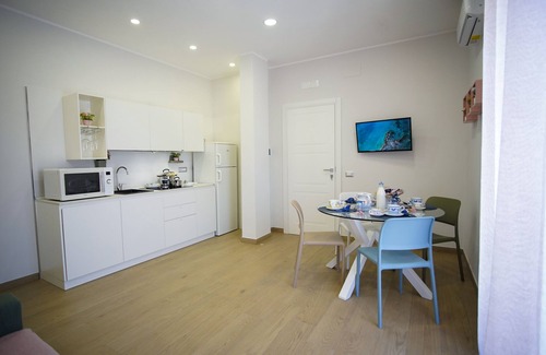 Castellammare di Stabia Apartment | 3 Bedroom Apartment in Castellammare di stabia