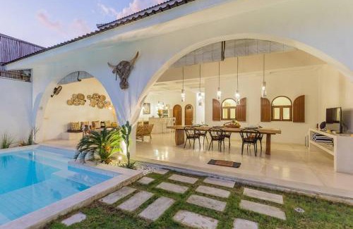 Dyanapura Villa | 3 bedr Mediterranean vibes private pool 5min beach