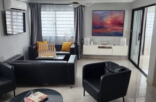 Las Acacias House | 3-bedroom house in welcoming Santo Domingo with AC, WiFi
