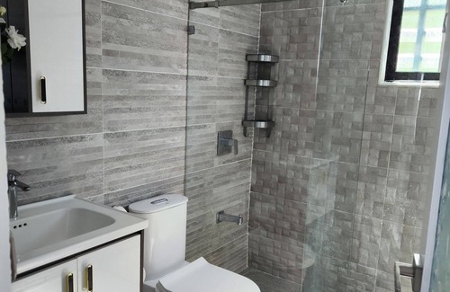 Las Acacias House | 3-bedroom house in welcoming Santo Domingo with AC, WiFi
