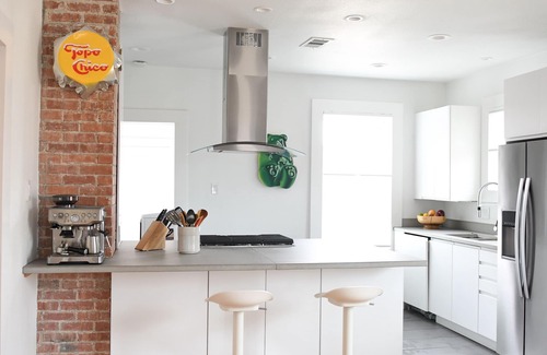 Marfa House | 3 bedroom 1.5 Bath - 6 guest