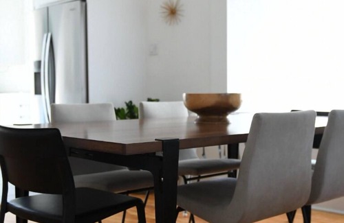 Marfa House | 3 bedroom 1.5 Bath - 6 guest