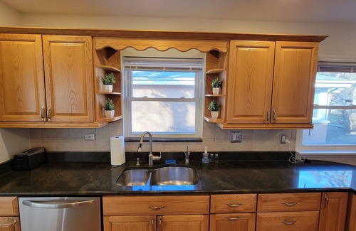 Skokie House | 3 Bedroom, 1.5 Bath in The Heart Of Skokie, 4 Seasons Porch and Pet-Friendly