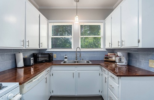 Caddo Heights-South Highlands House | 3-bedroom, 1-bath home