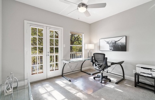 North Cat Mountain Condo | 3 Bedroom, 2 &1/2 Bath Condominium Executive lease-short and long-term options.