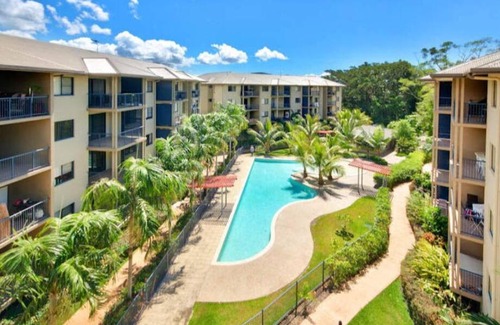 Earlville Apartment | 3 bedroom 2 bath apartment sleeping up to 8 guests