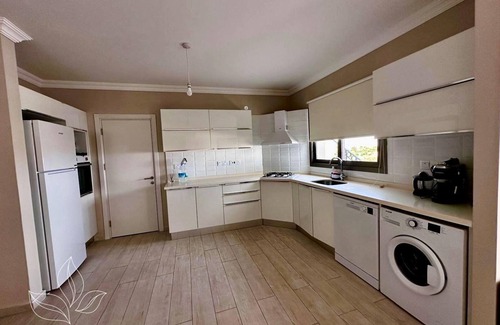 Esentepe Apartment | 3 Bedroom 2 Bathroom apartment with communal pools close to golf course