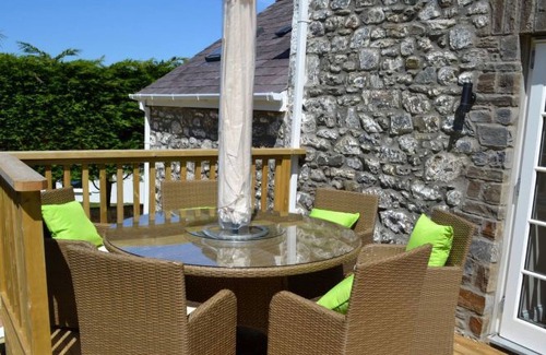 Aberaeron Cottage | 3 bedroom accommodation in Gilfach-Yr-Halen
