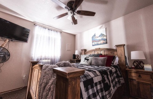 Ruidoso Cabin | 3 bedroom accommodation in Ruidoso Downs