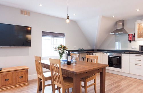 Dartmouth Cottage | 3 bedroom accommodation in Duke Street