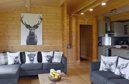 Rhyd-y-foel Cottage | 3 bedroom accommodation in Dolwen, near Abergele
