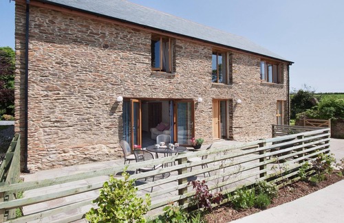 Totnes Cottage | 3 bedroom accommodation in Blackawton