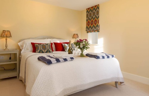 Gillingham Cottage | 3 bedroom accommodation in Langham, near Gillingham