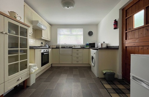 Inverness City Centre Cottage | 3 bedroom accommodation in Inverness
