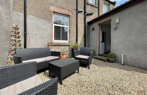 Inverness City Centre Cottage | 3 bedroom accommodation in Inverness